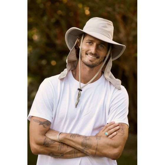 Hiking Hat With Neck Cover - Traclet