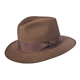 450.000 euros pour le chapeau d'Indiana Jones