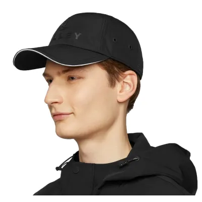 Black Waterproof All Weather Baseball Cap - Tilley ref 17955 - TRACLET hat shop