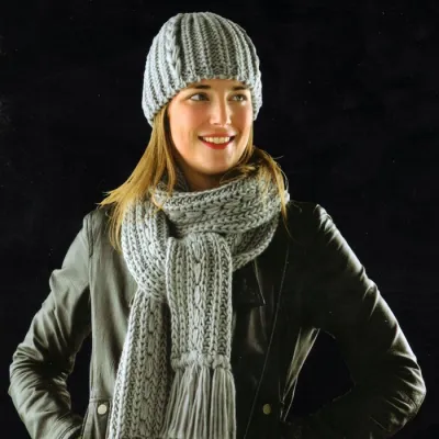 Bonnet echarpe assortie