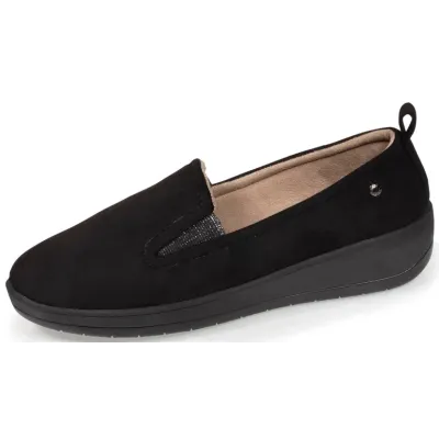 Women's EVERYWEAR™ Sole Moccasin Slippers Black - Isotoner Traclet Shop Reference: 19037| Traclet Hat Shop