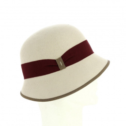 Beige Melody Cloche Hat - Traclet