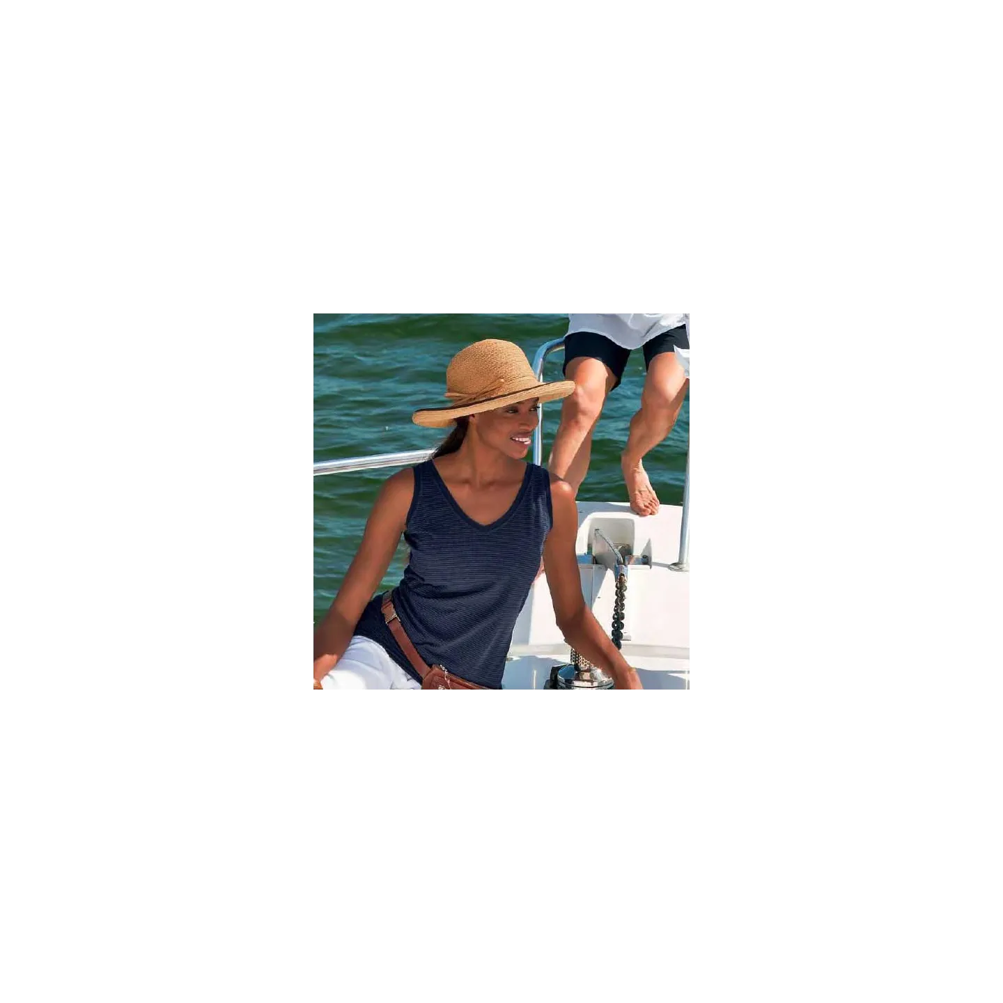 R8 raffia hat with wide brim