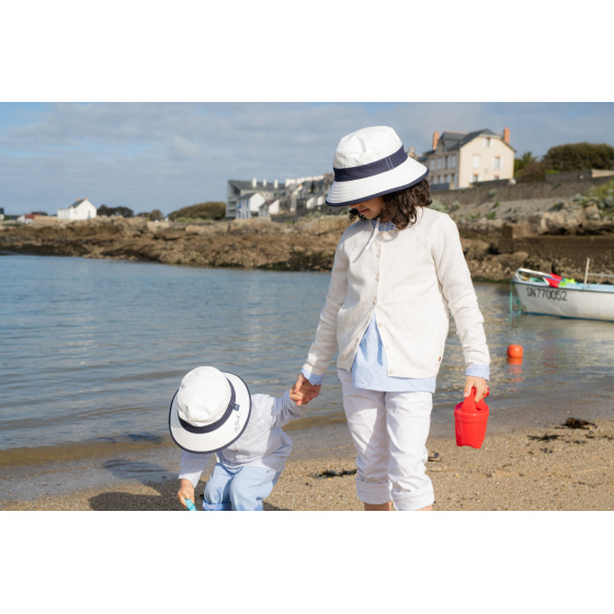 Leonard White & Navy UV-Protection Bucket Hat - Soway