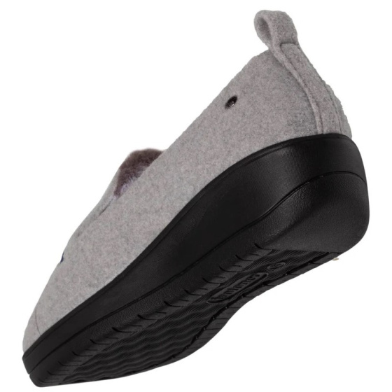Cat Ballet Slippers with EVERYWEAR™ Sole Heather Gray - Isotoner Cat Ballet Slippers with EVERYWEAR™ Sole Heather Gray - Isotoner