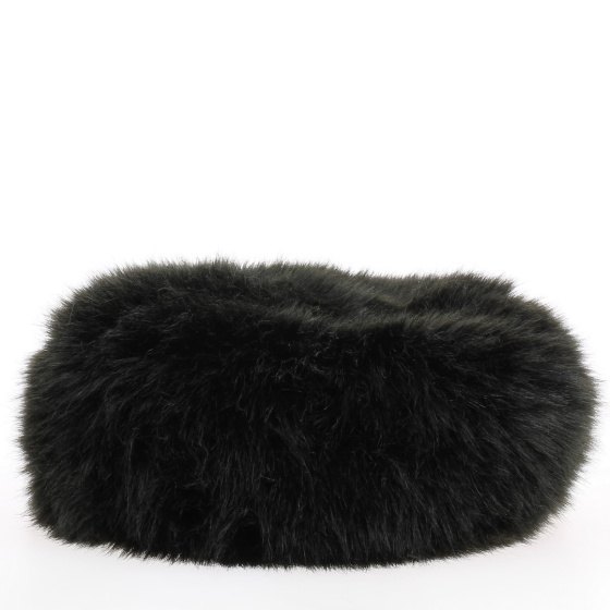 Black fur hat