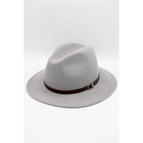 Classic wool Fedora hat with band