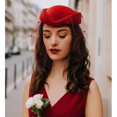 Chapeau Elégance de Cérémonie ou de Cabaret