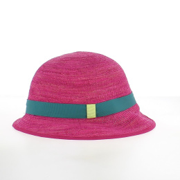 Chapeau cloche en rafia