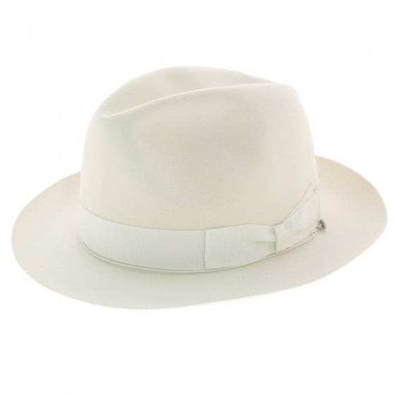 white Borsalino hat
