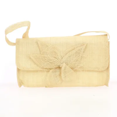 Straw ceremony clutch (3 colors: Black/Burgundy/Natural) Reference: 22667| Crambes