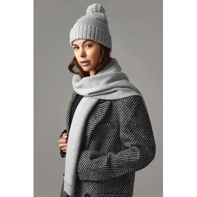 Louna Pom Pom Beanie & Scarf Set Grey - TRACLET Reference: 19504| Traclet Hat Shop