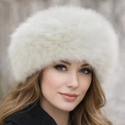 Courchevel White Faux Fur Beanie - Traclet Reference: 7421 | Traclet Hat Shop