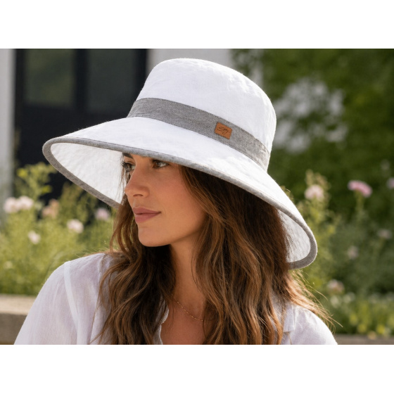 XXL Summer Capeline White & Mouse Grey UPF 50+ - Soway