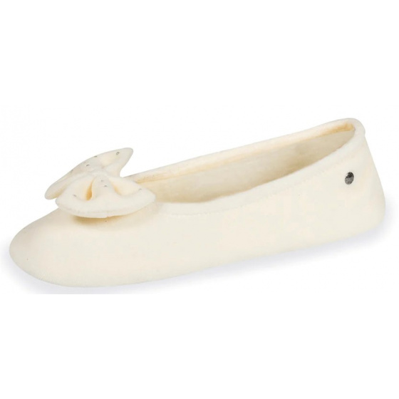 Women's Ballet Flat Slippers with SAGE/CREAM Hearts - Isotoner