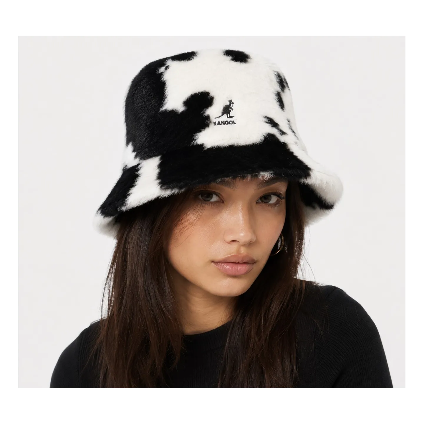Bob Cow Fur Black & White Faux Fur - Kangol - Reference: 24417| Traclet Hat Shop