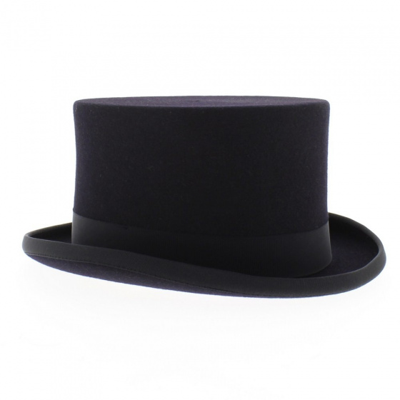 Dressage hat Dressage hat