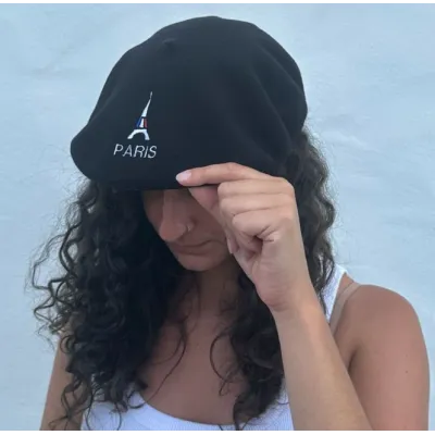 Black Beret with Embroidered Eiffel Tower - Le Béret Français | Made in France Reference: 24663| Chapellerie Traclet