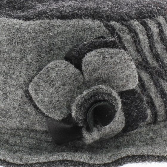 Chapeau laine bouillie fleur