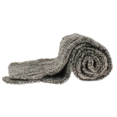 Scarf without fringe