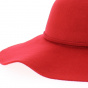 Red felt capeline