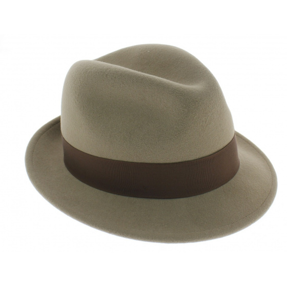 Beige linwood avenue hat - melodrama
