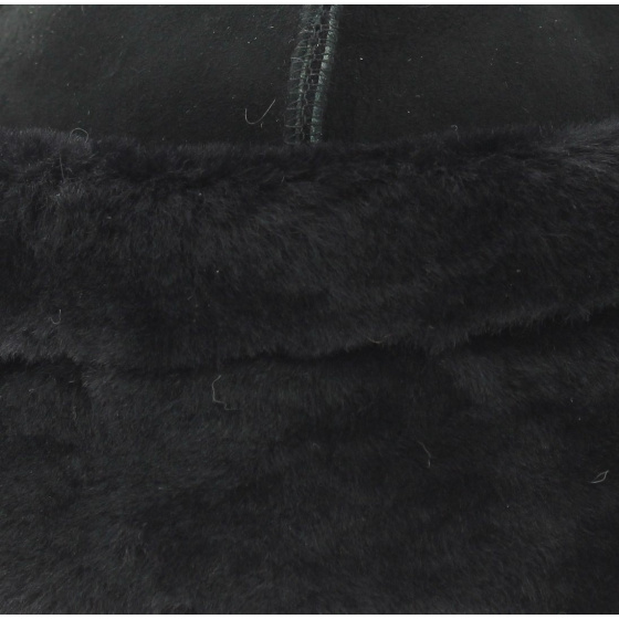 Sheepskin Beanie - Black