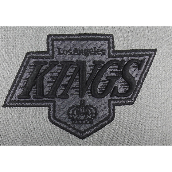 Los Angeles Kings Vintage Leopard Snapback Cap Los Angeles Kings Vintage Leopard Snapback Cap