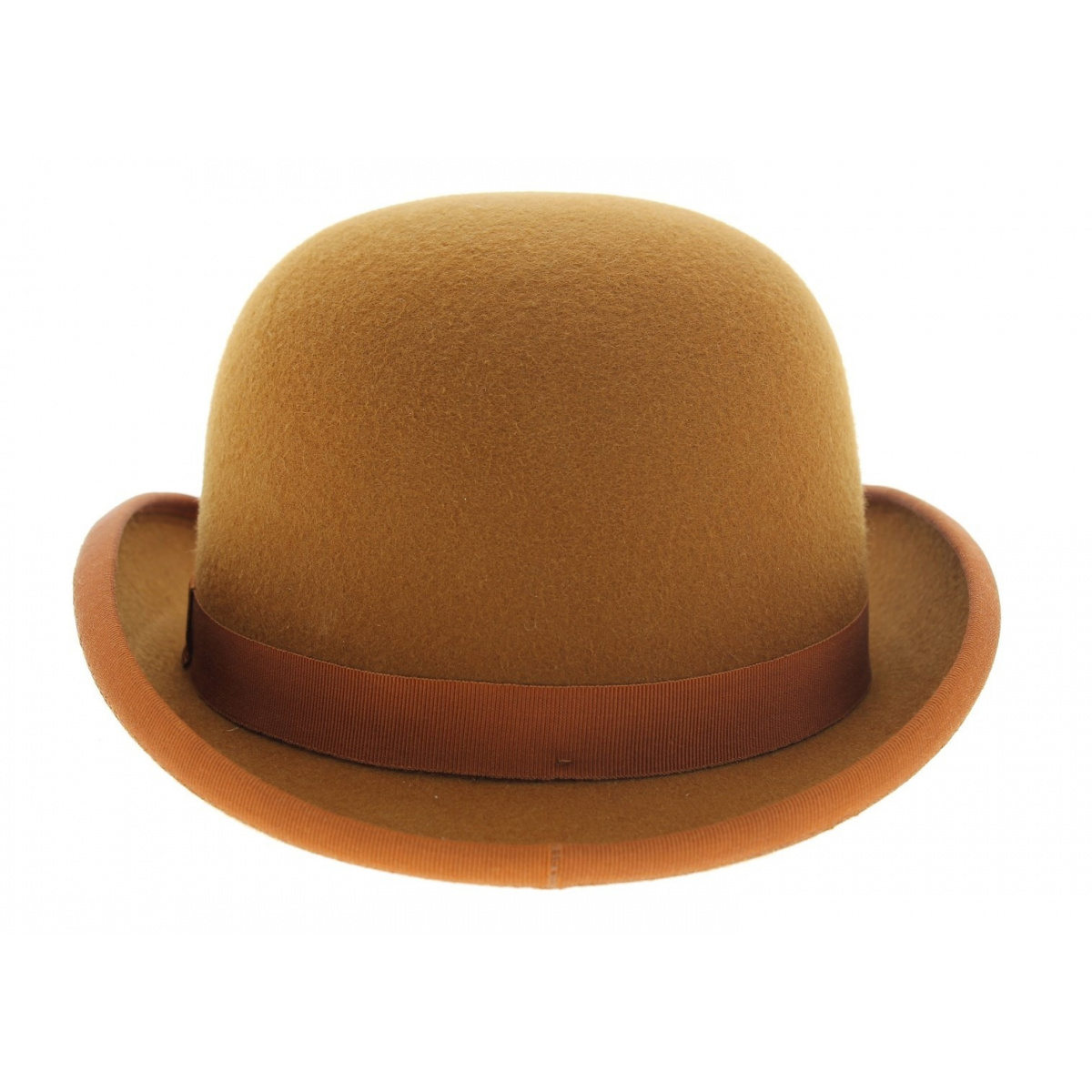 L'authentique chapeau melon, pour les hommes à la recherche d'un