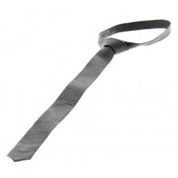 Leather tie