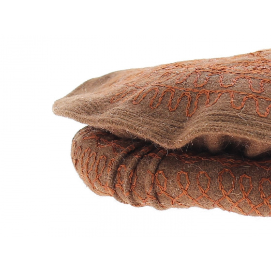 Women's Embroidered Brown Wool Pakol - Traclet