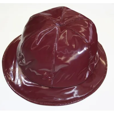 Petit chapeau imper