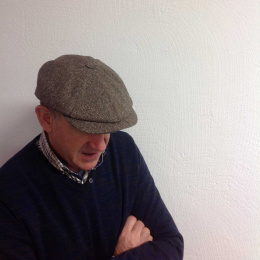 Arnold cap brown beige chevron