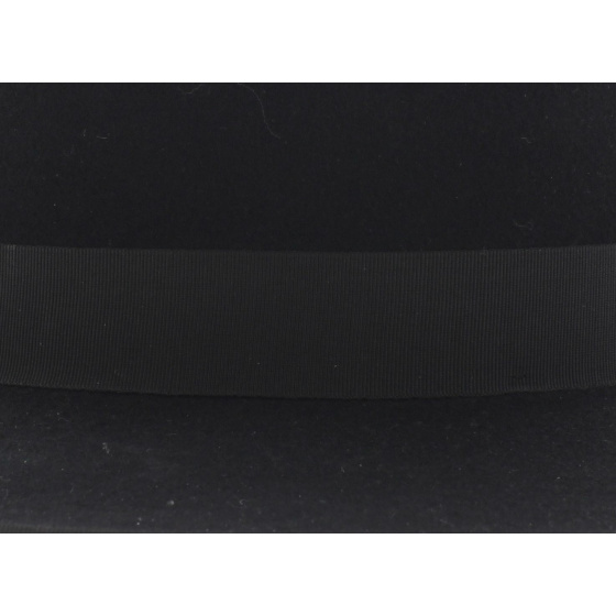 Wide-Brimmed Auvergnat Felt Hat