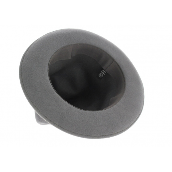 chapeau pharrell gris