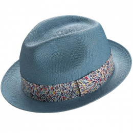 Hat Panama forms trilby
