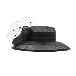 Angele Hat