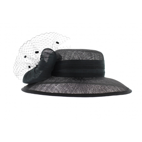 Angele Hat