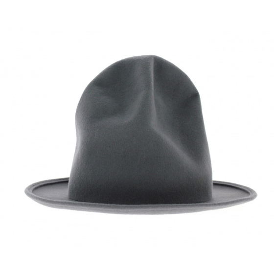 Grey Pharrell hat rental