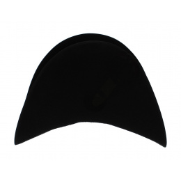 Bicorne claque