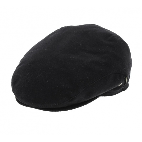 Gore-Tex cap with earflaps