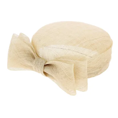 Carla Bruni Beige Hat - Traclet Reference: 6797 | Traclet Hat Shop