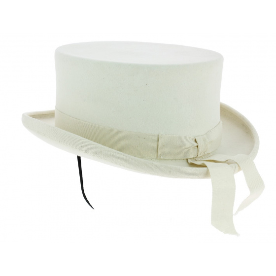 White Fur Felt Amazon Hat - Guerra 1855