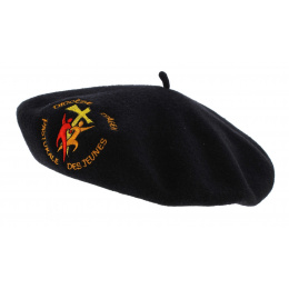 Basque Beret with Logo Embroidery - Pack of 10 berets - Traclet