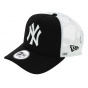 NY Yankees Clean Trucker Snapback Cap Black - New Era