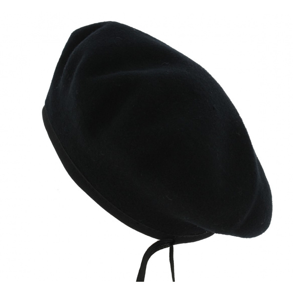 military beret