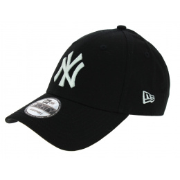 Authentic New York Black Baseball Cap - New Era
