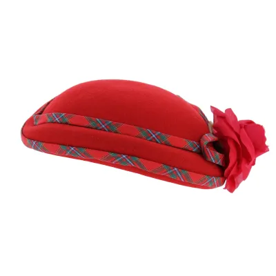 Création EDY rouge tendance irlandais Reference : 7921 | Chapellerie Traclet