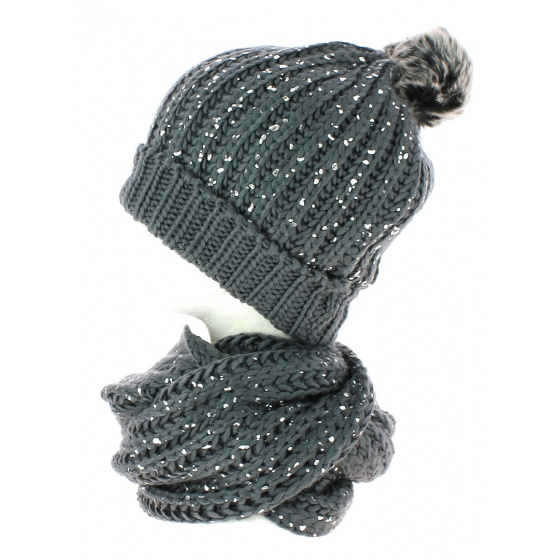 TRACLET Glittery Gray Pom-Pom Beanie and Snood