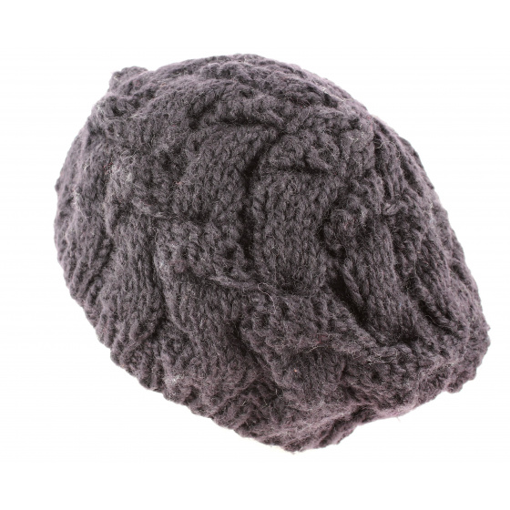 Knit beret